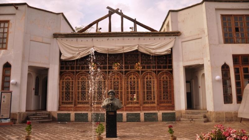 Khaneh Mashroutiyat 02